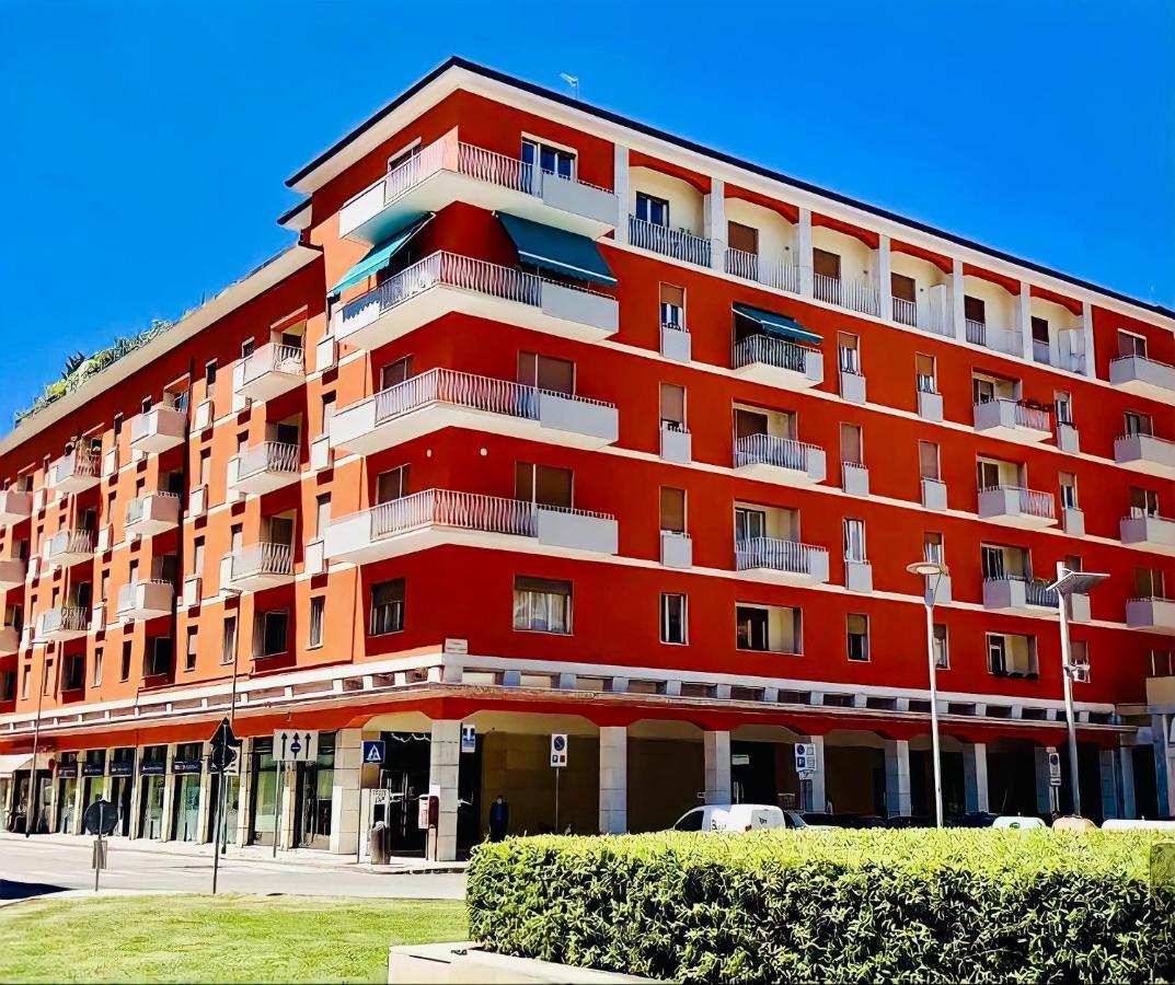 Casa Vacanza Elena 3 فيرونا المظهر الخارجي الصورة